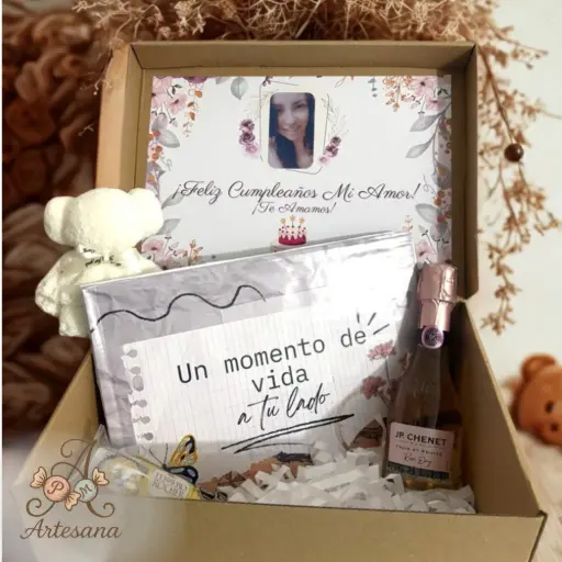 Álbum de Recuerdos con Detalles Dulces 📸🎀